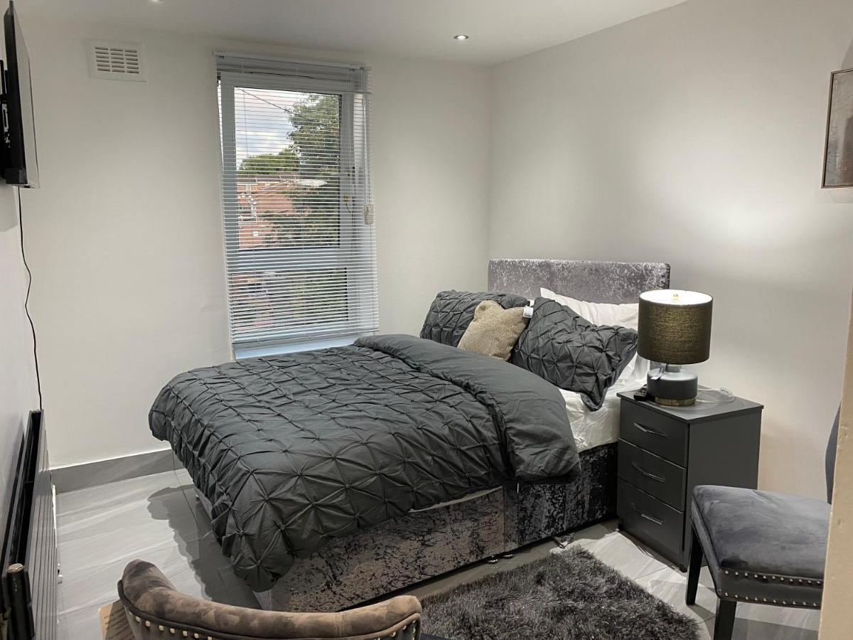 Luxurious 2-Bed Apartment In Woolwich 伦敦 外观 照片