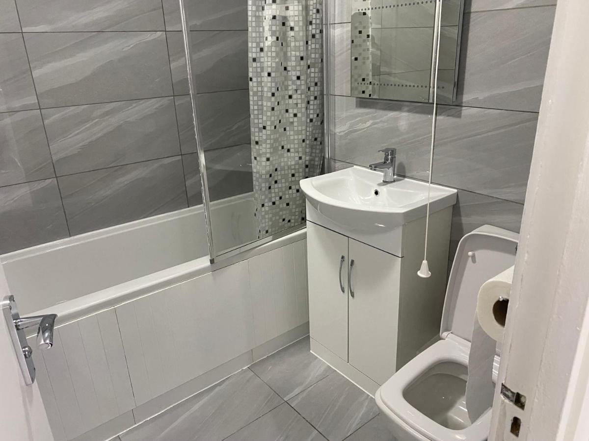 Luxurious 2-Bed Apartment In Woolwich 伦敦 外观 照片