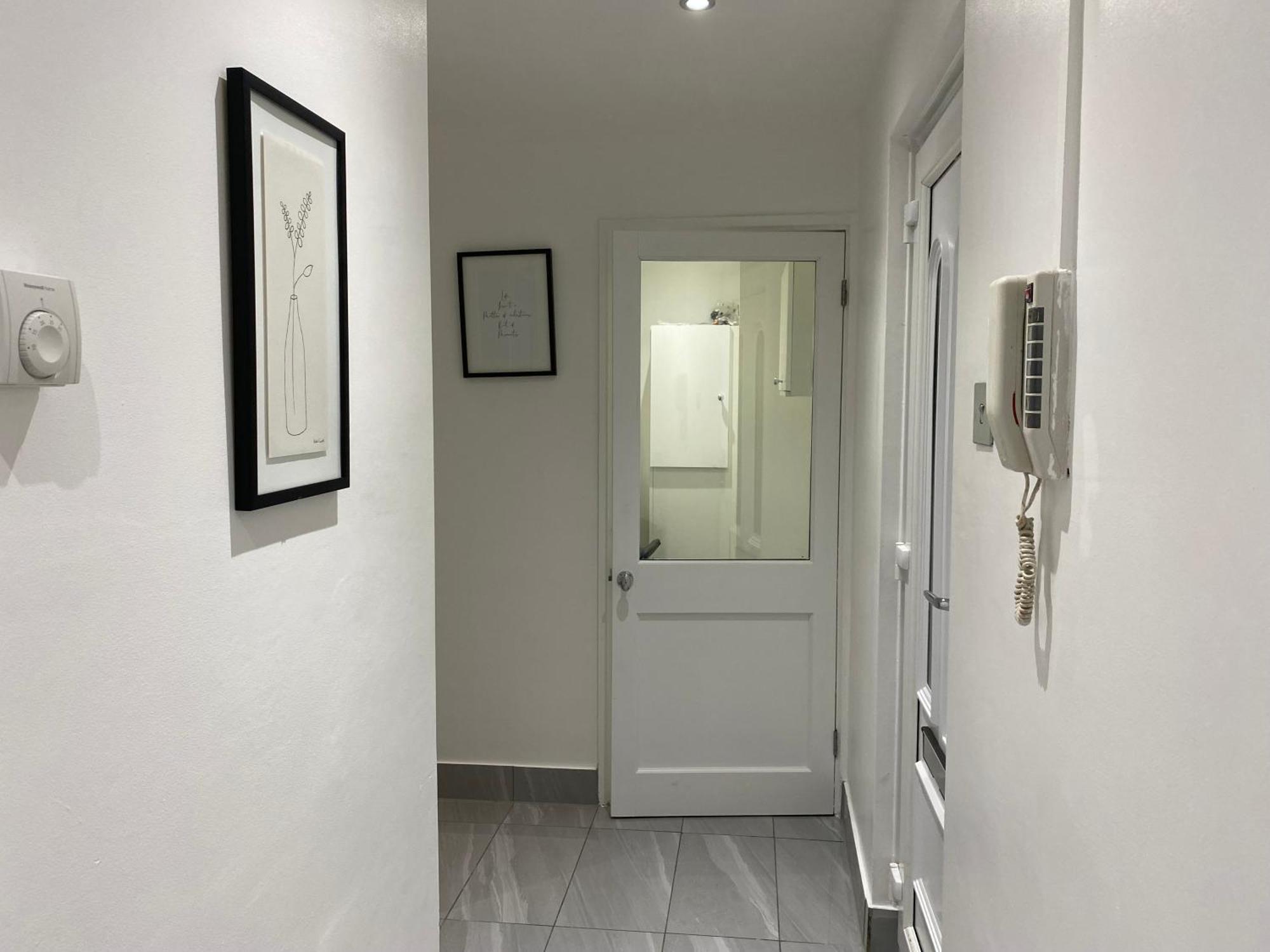 Luxurious 2-Bed Apartment In Woolwich 伦敦 外观 照片