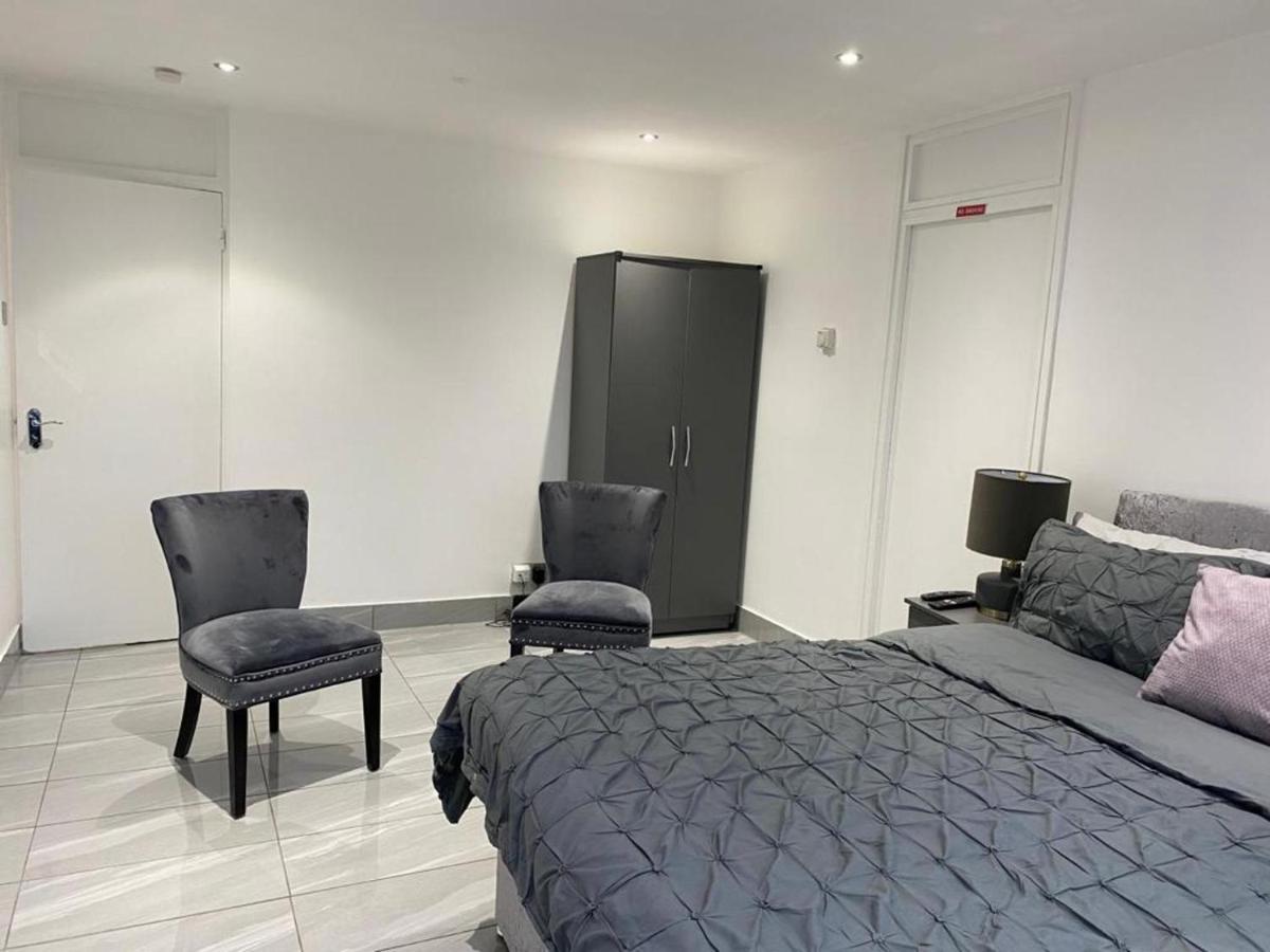 Luxurious 2-Bed Apartment In Woolwich 伦敦 外观 照片