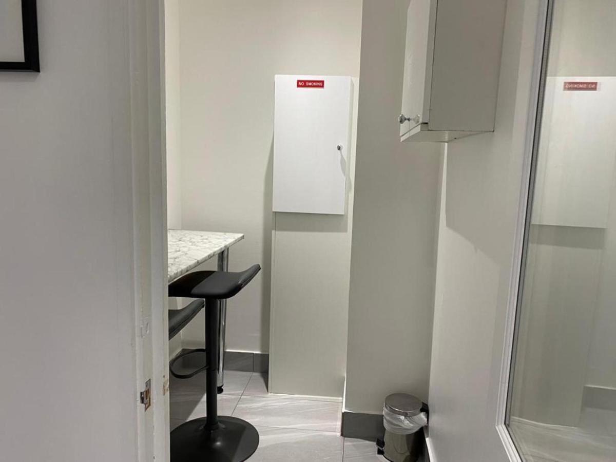 Luxurious 2-Bed Apartment In Woolwich 伦敦 外观 照片